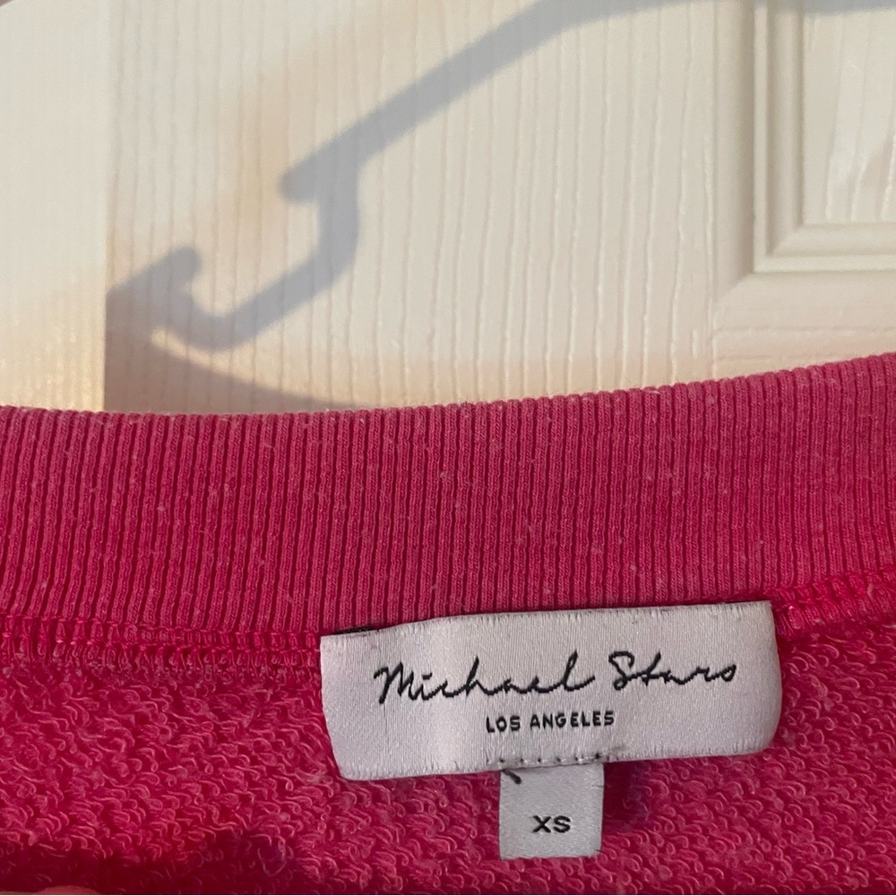 Michael Starr Camila, V-neck sweatshirt from Evereve in pink extra small - Picture 2 of 8